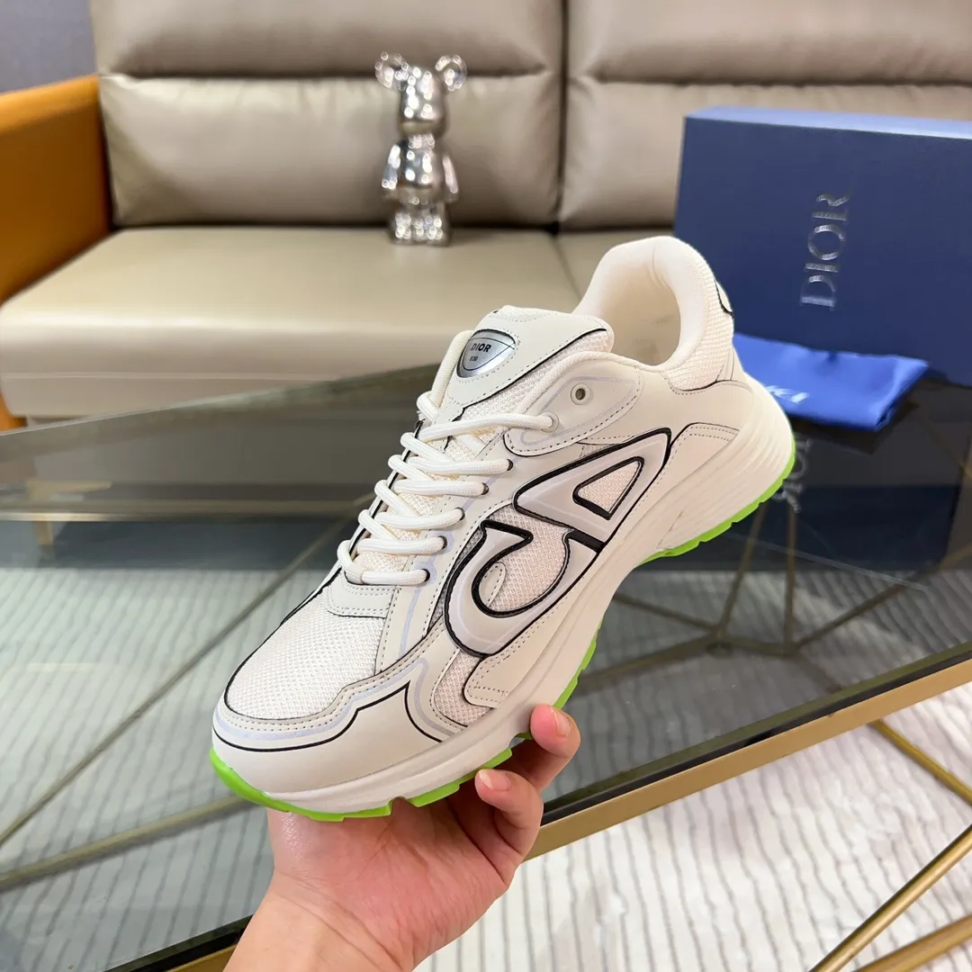 Men's Shoes💰P460💰【DIOR】Dior's new B30 low-top sneakers✅ are carefully made of gray mesh fabric and white technical fabric, decorated with reflective "CD30" graphic logo, and "DIO~B30" and "CD30" logos on the heel and tongue. An extra-light, sculpted rubber sole with signature accents adds style, while internal stretch details create ideal comfort. It can be matched with various casual styles to show a fashionable and modern sports style. Code number: 38-44 (45 can be customized)